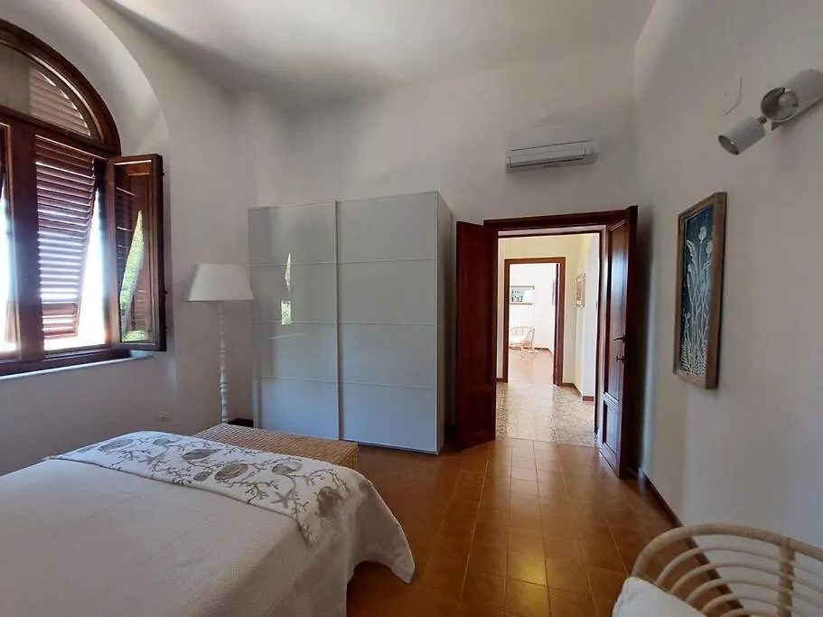 Apartment Appartamento La Vista Cavo