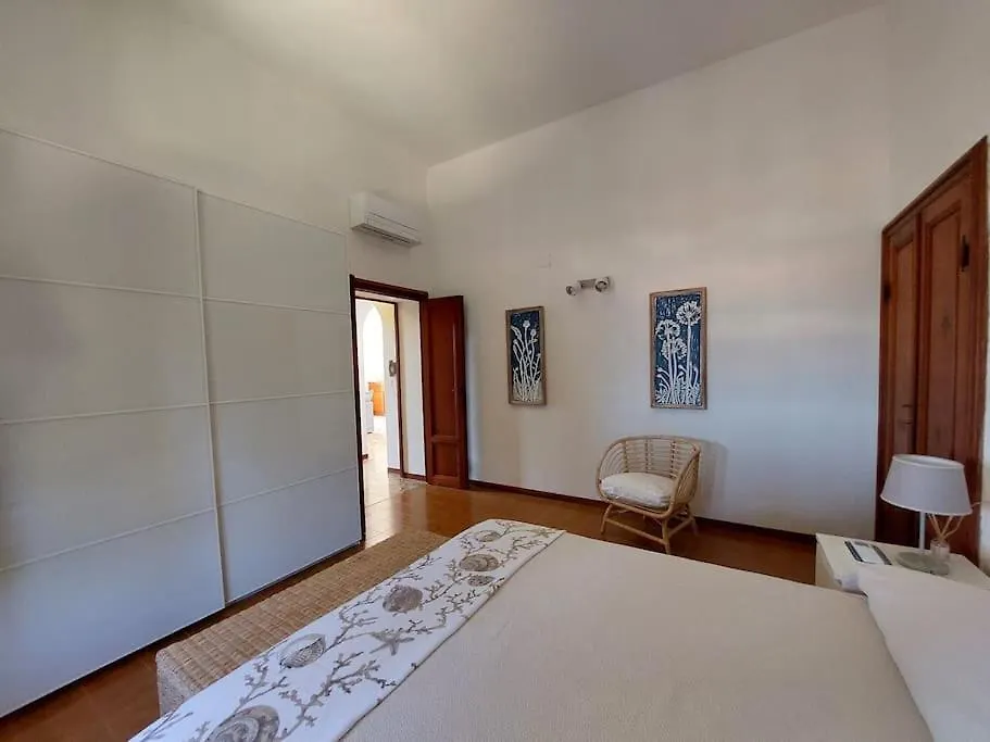 Appartamento La Vista Cavo 0*,