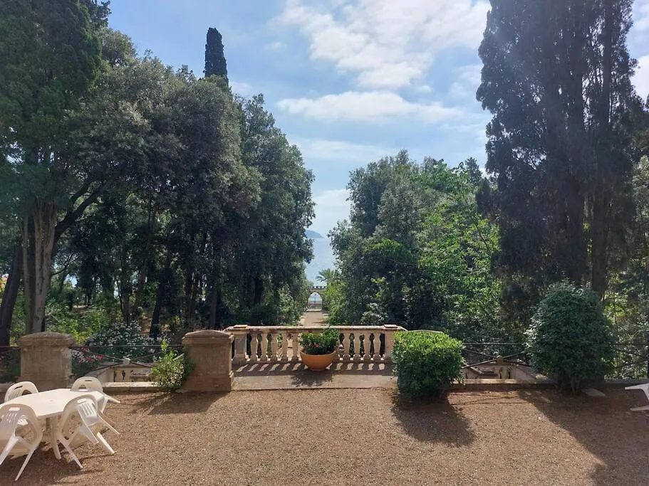 Appartamento La Vista Cavo 0*,  Italy