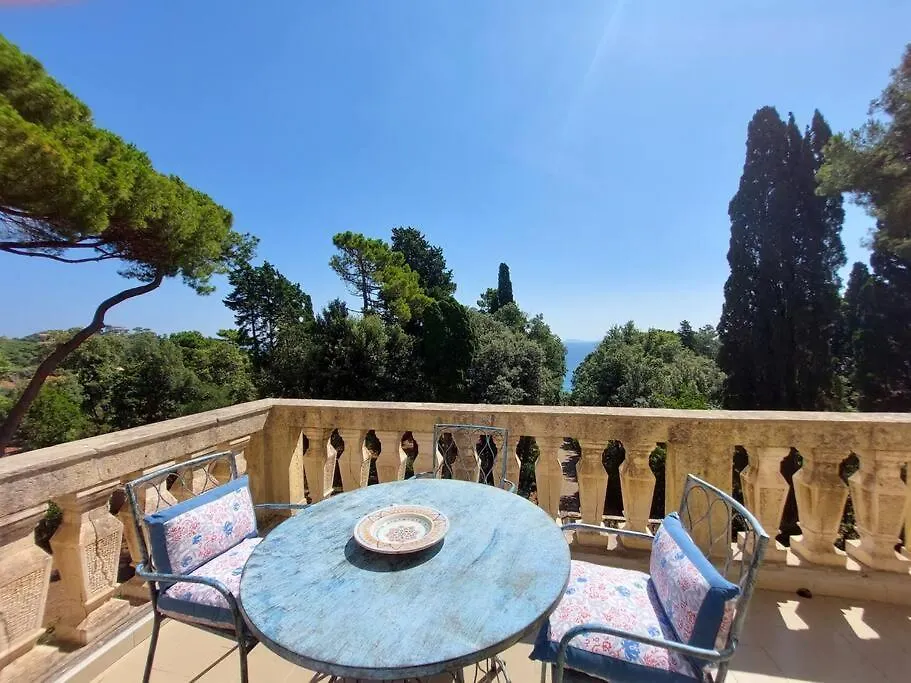 Appartamento La Vista Cavo Apartment
